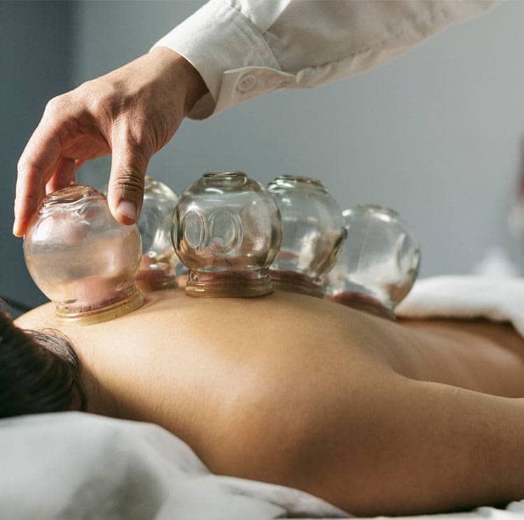 ماساژ درمانی اکبر جهانبخشی در صالح شهر